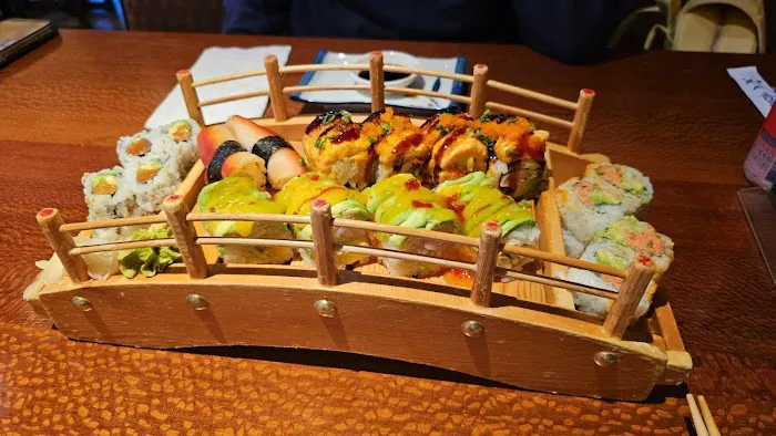 Banzai Sushi Picture 6