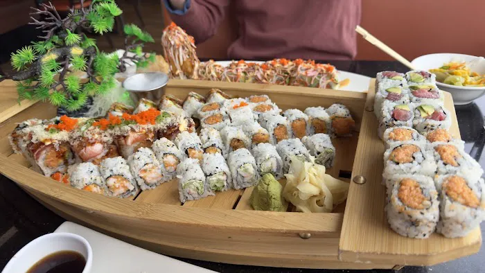 Mika sushi 3 Picture 6