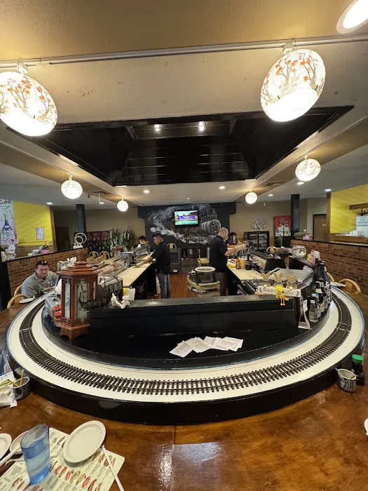 Sushi Train Picture 4
