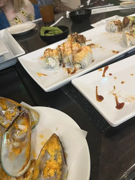 Sushi Train Picture 5