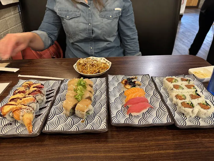 Sushi Neko Picture 9