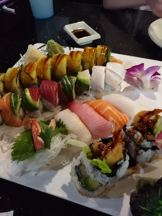 Mt. Fuji Japanese Sushi & Hibachi Restaurant Picture 10