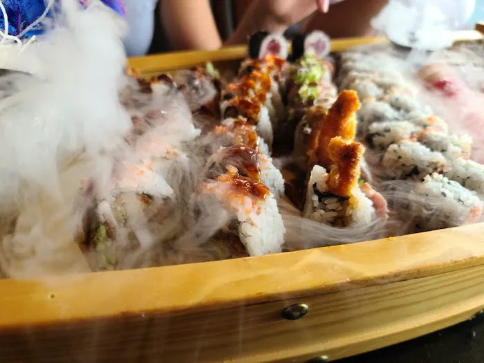 Mika Sushi Picture 6
