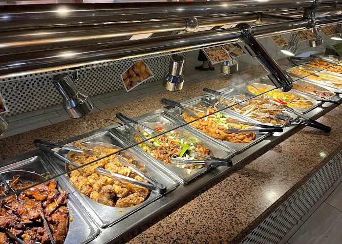 Hiro Japanese Buffet Picture 7