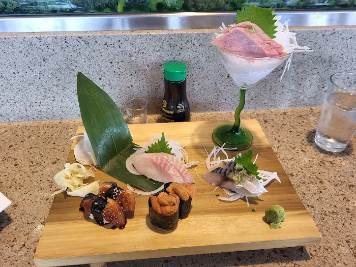 Taku Sushi Picture 6