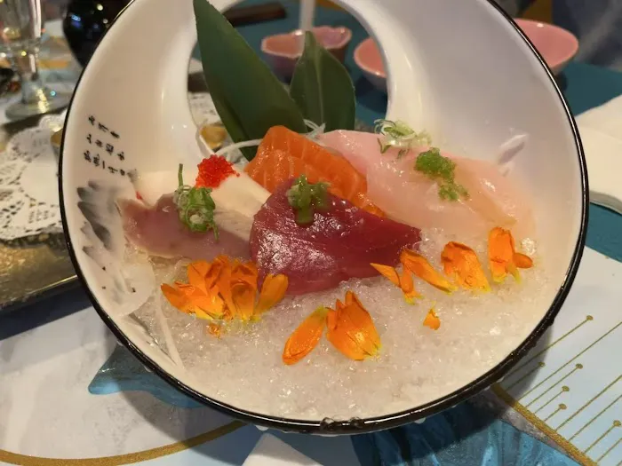 Sakura Sushi Picture 6