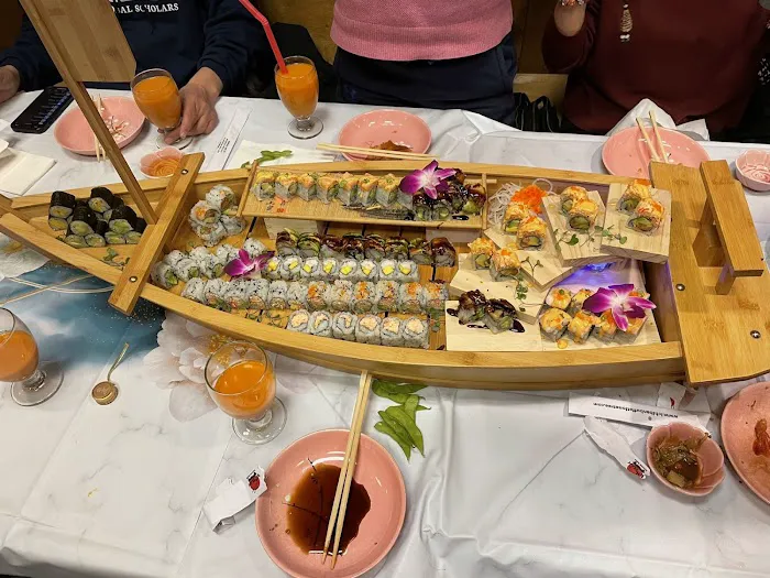 Sakura Sushi Picture 8