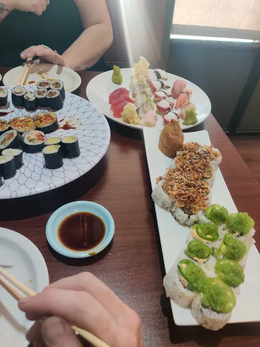 Aurora Sonoda's Sushi Picture 3