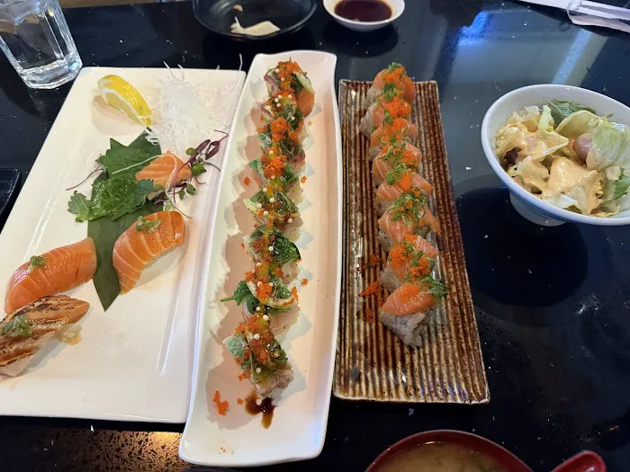 Asaka Sushi Picture 9