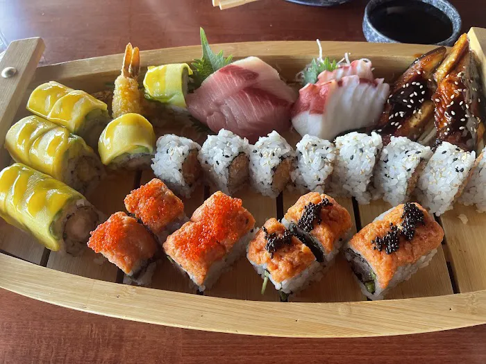 Uni Sushi Picture 4