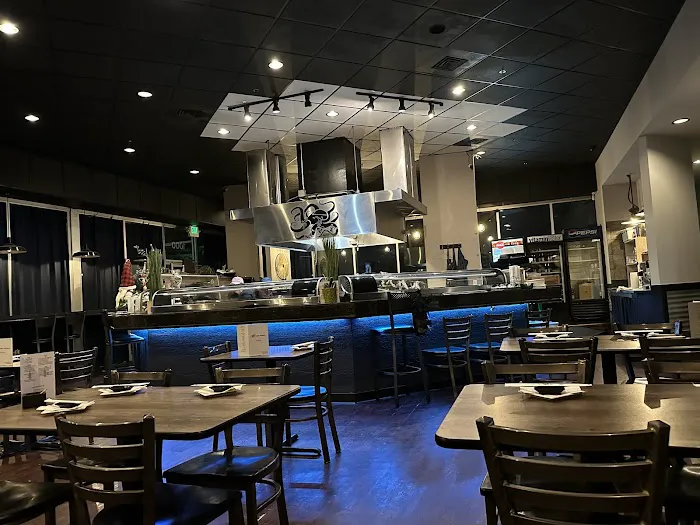Joy Sushi Picture 8