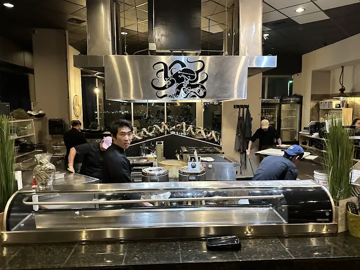 Joy Sushi Picture 6