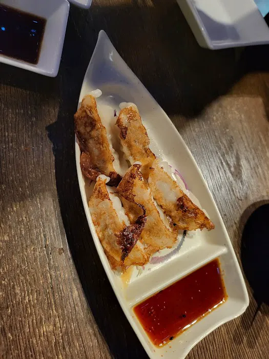 Okinawa sushi Picture 9