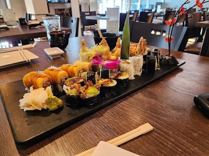 Go Fish Sushi Broomfield Picture 10