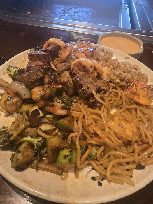 Mt. Fuji Sushi & Hibachi (Aurora) Picture 9