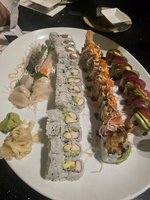 Mt. Fuji Sushi & Hibachi (Aurora) Picture 10