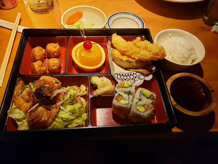 Hana Japanese Bistro Picture 9