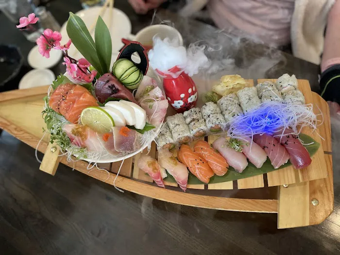 Shoyu Sushi (Parker) Picture 4
