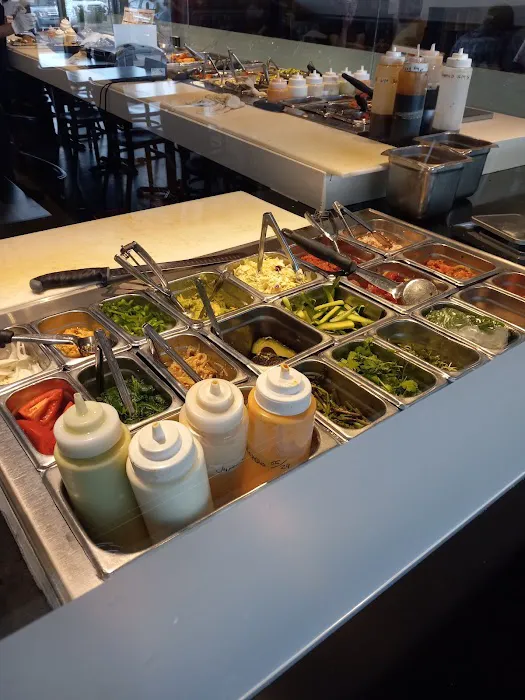 Motomaki - Sushi Burritos & Bowls Picture 7