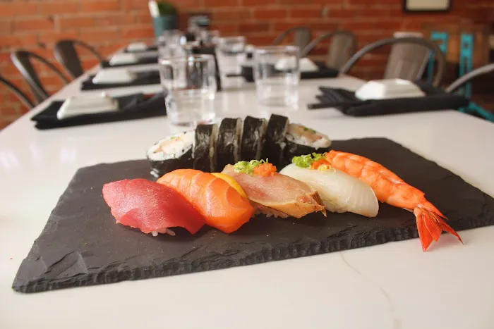Blofish Sushi Picture 3