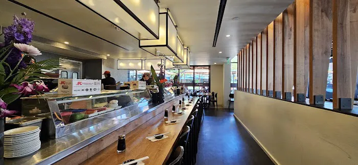 Hapa Sushi Grill and Sake Bar Picture 3