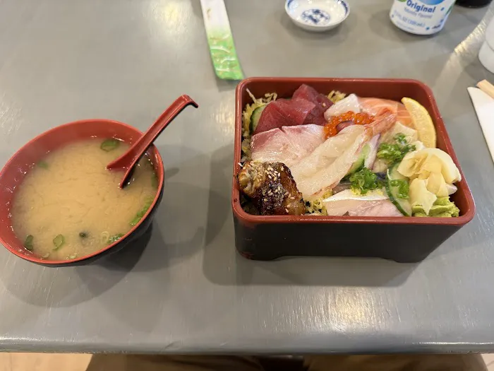 Sachi Sushi Picture 7