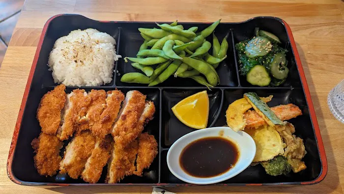 Fuku sushi Picture 2