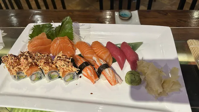 Fuku sushi Picture 1
