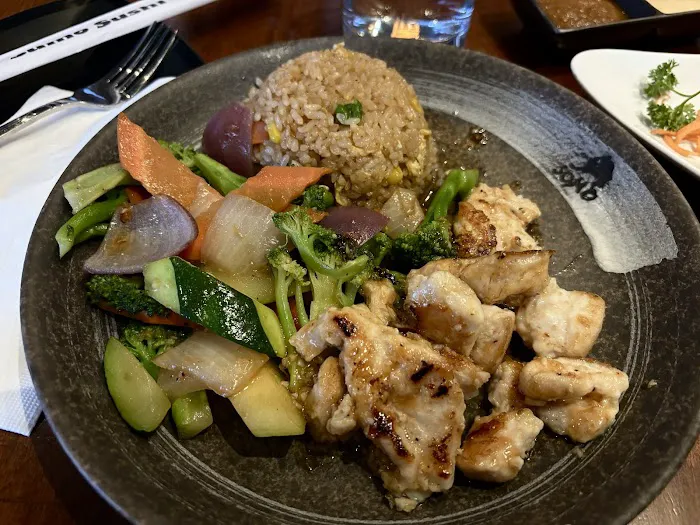 Sumo Sushi & Grill Picture 6
