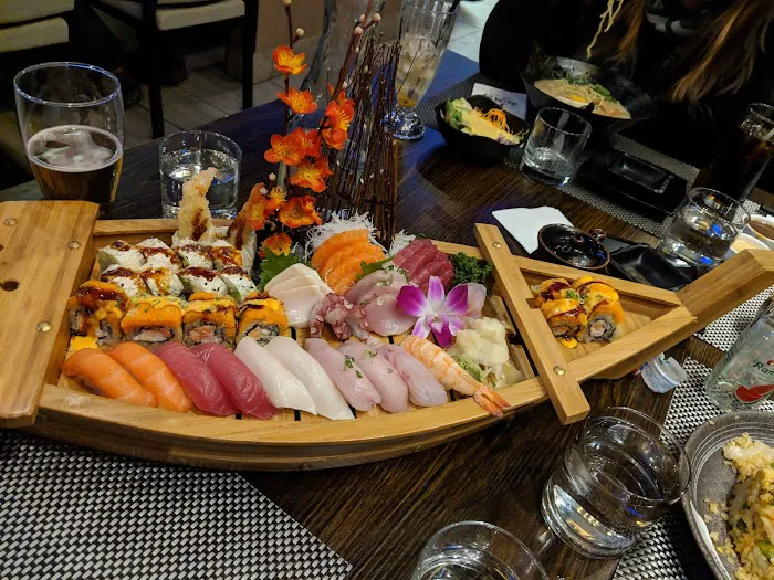 Sumo Sushi & Grill Picture 10