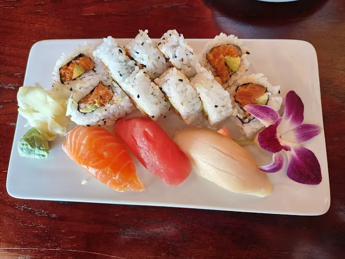 Sushi Box Picture 4
