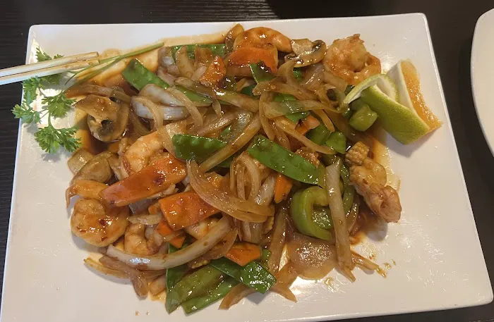 Mr chen sushi&hibachi steak house Picture 9