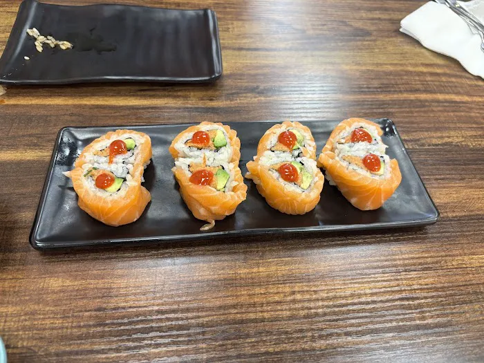 Belly Buster Sushi Picture 3