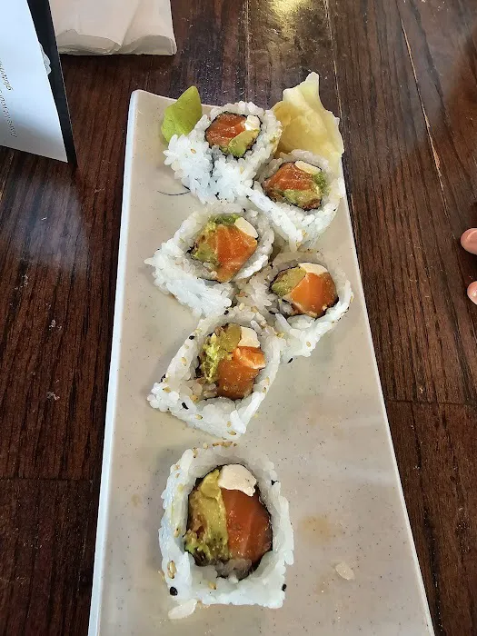 JAWS sushi Picture 4