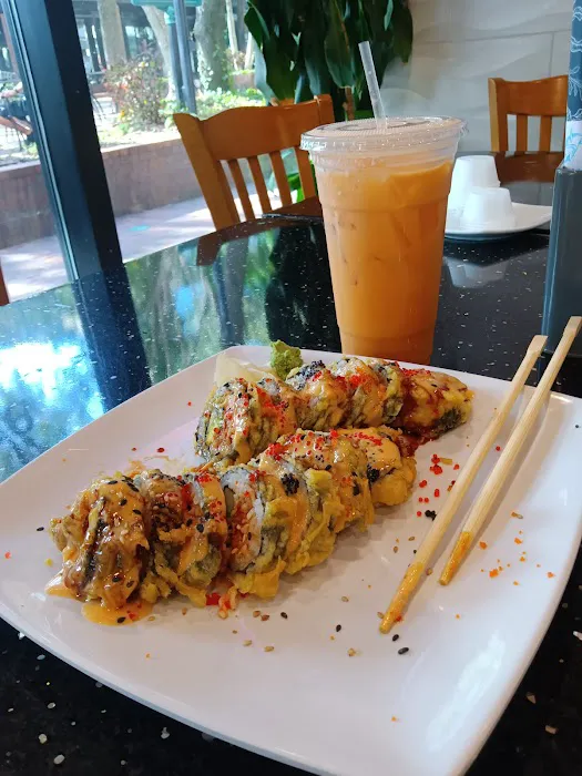 OnARoll Sushi Picture 1