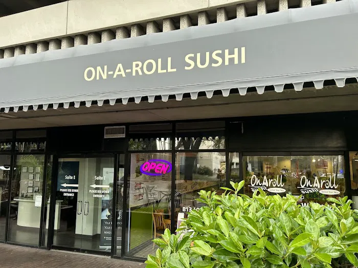 OnARoll Sushi Picture 4