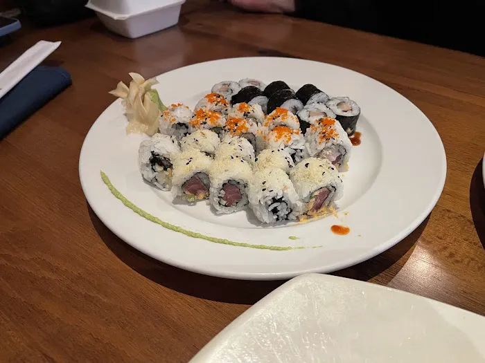 Samurai Blue Sushi & Sake Bar Picture 5