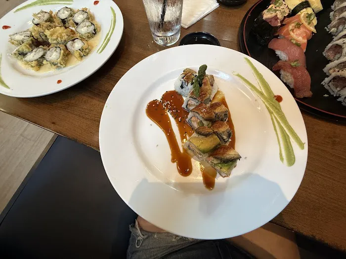 Samurai Blue Sushi & Sake Bar Picture 6