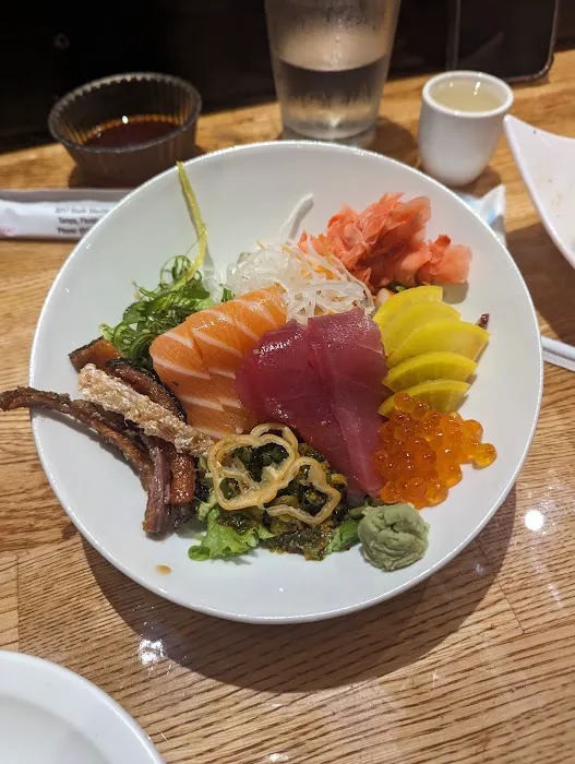 Yoko's Japanese Restaurant Picture 4