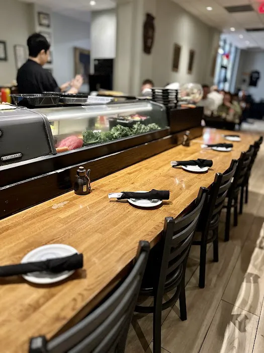 Yoko's Japanese Restaurant Picture 2