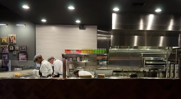 KELP SUSHI JOINT Picture 6