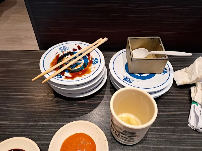 Kura Revolving Sushi Bar Picture 4