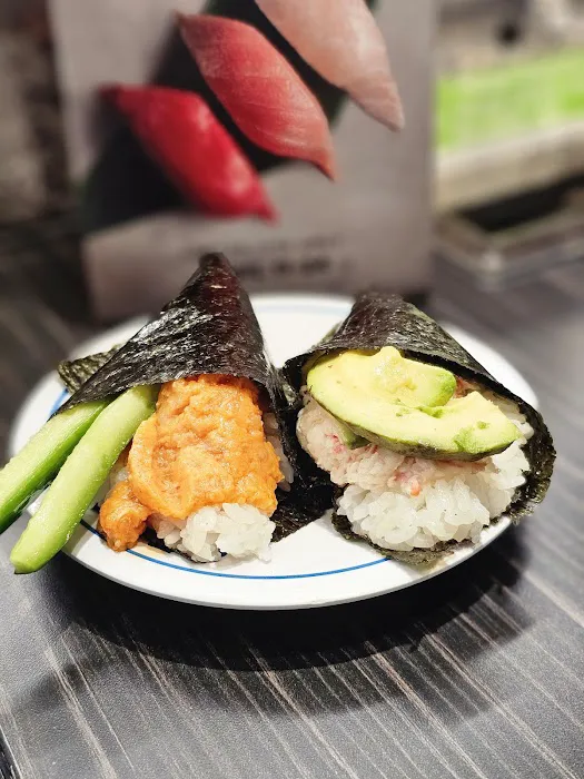 Kura Revolving Sushi Bar Picture 6