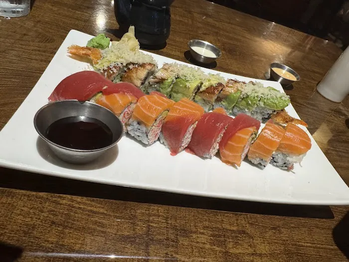 Sakana Sushi Restaurant Picture 2