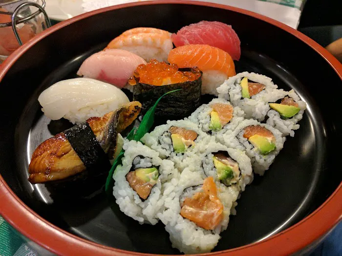 I ai Sushi Picture 6