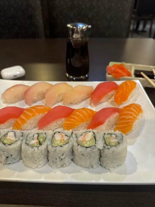 Saki Endless Sushi and Hibachi Grill Eatery Picture 8