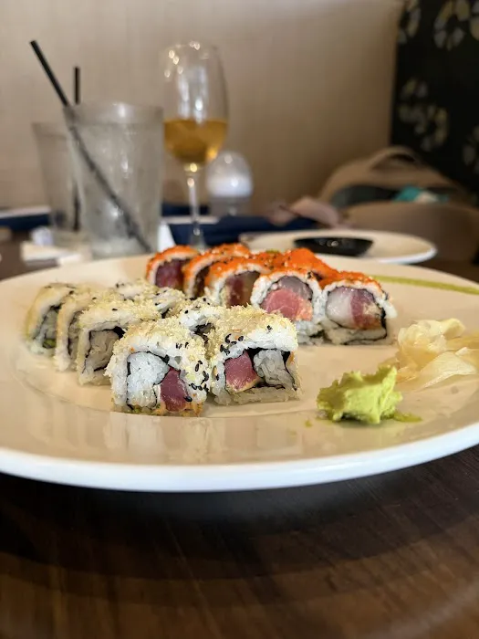 Samurai Blue Sushi and Sake Bar Picture 1