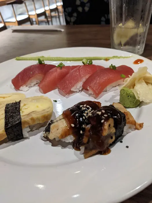 Samurai Blue Sushi and Sake Bar Picture 10