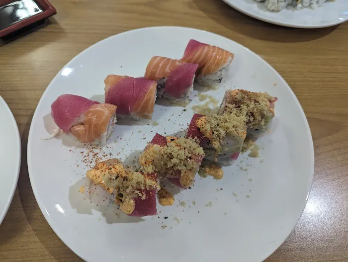 Tokyo Sushi Bar Picture 2