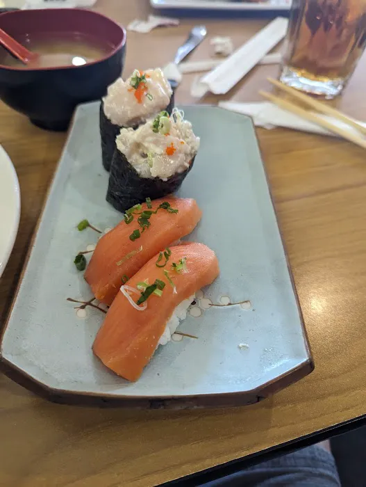 Tokyo Sushi Bar Picture 4